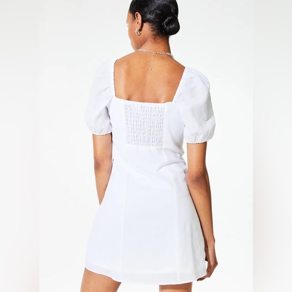 H&M Puff-sleeved Crêped Dress Size Meidum - Picture 2 of 6